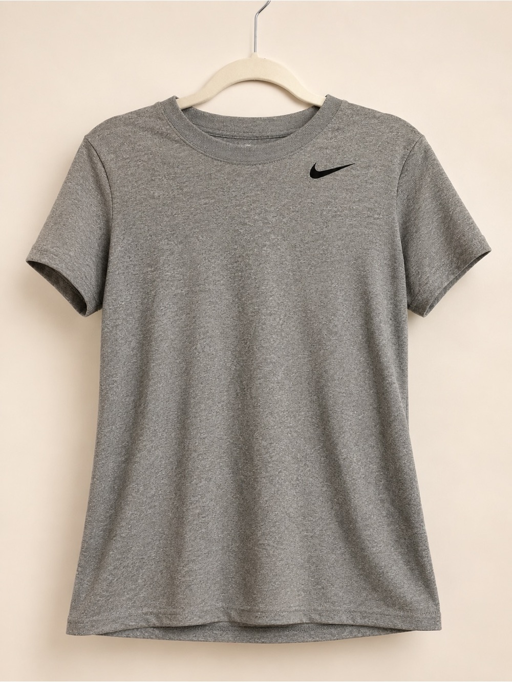 Nike Dri-FIT Women’s Short Sleeve Athletic T-Shirt – Size Small